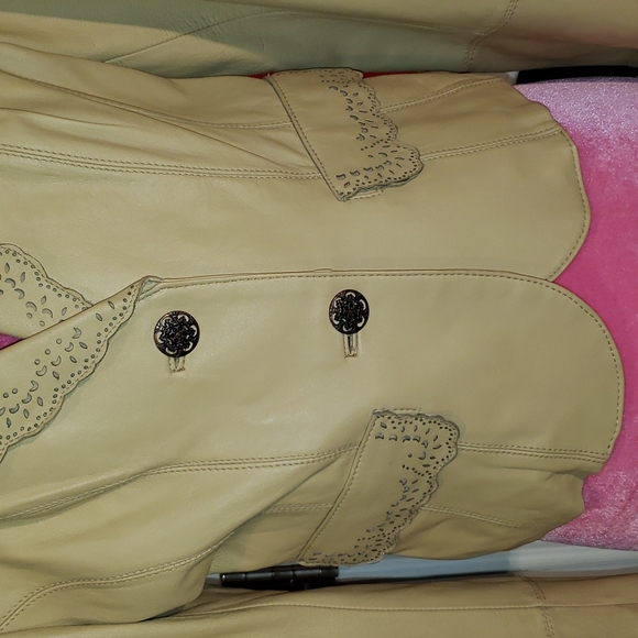 ππ€π WILSONS VINTAGE 90S GENUINE LEATHER TAN EYELET SCALLOPED BLAZER JACKET - Picture 9 of 16